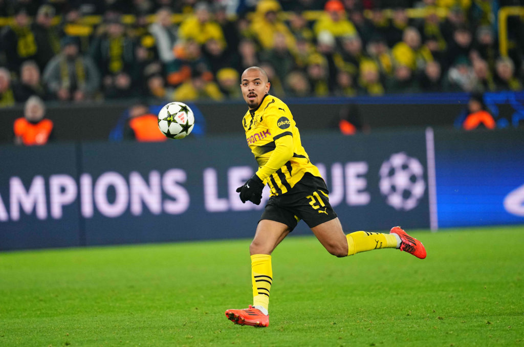 Donyell Malen of Borussia Dortmund controls the ball during the Champions League Round 6 match between Borussia Dortmund v FC Barcelona at Signal ...