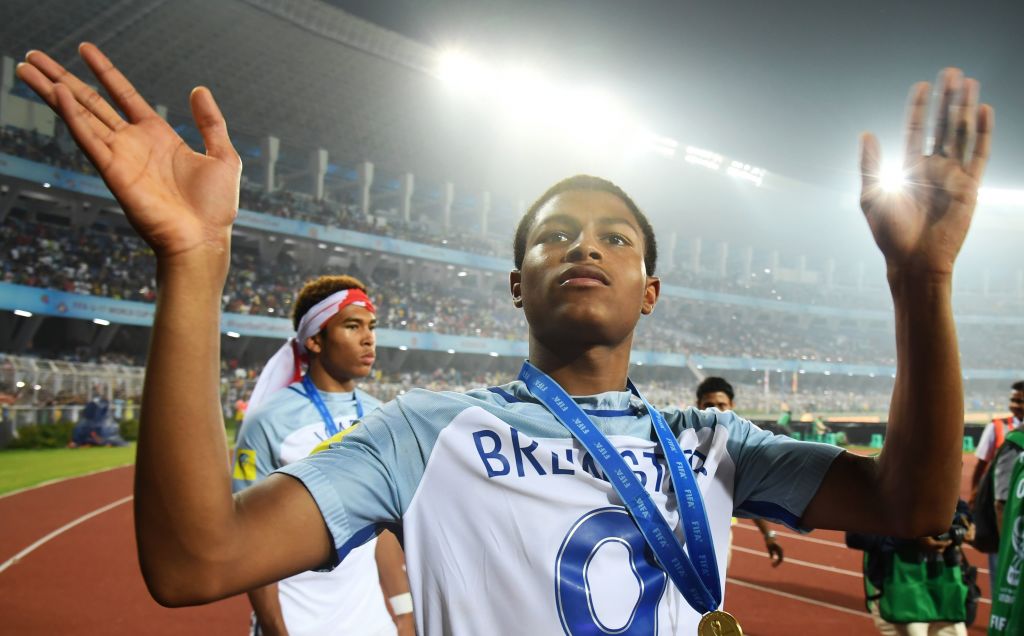 One winner and one loser as Rhian Brewster extends his Liverpool contract