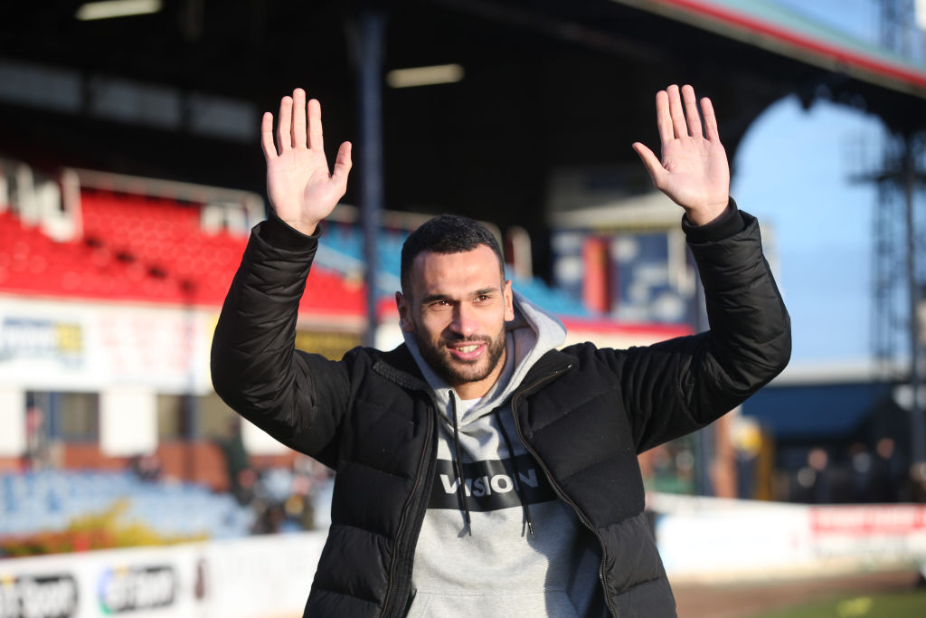 Leeds United round-up: Caulker shock target, Norwood no-go and Mbakogu released