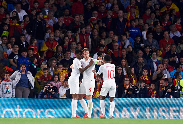 Harry Kane works well alongside the Manchester City winger.