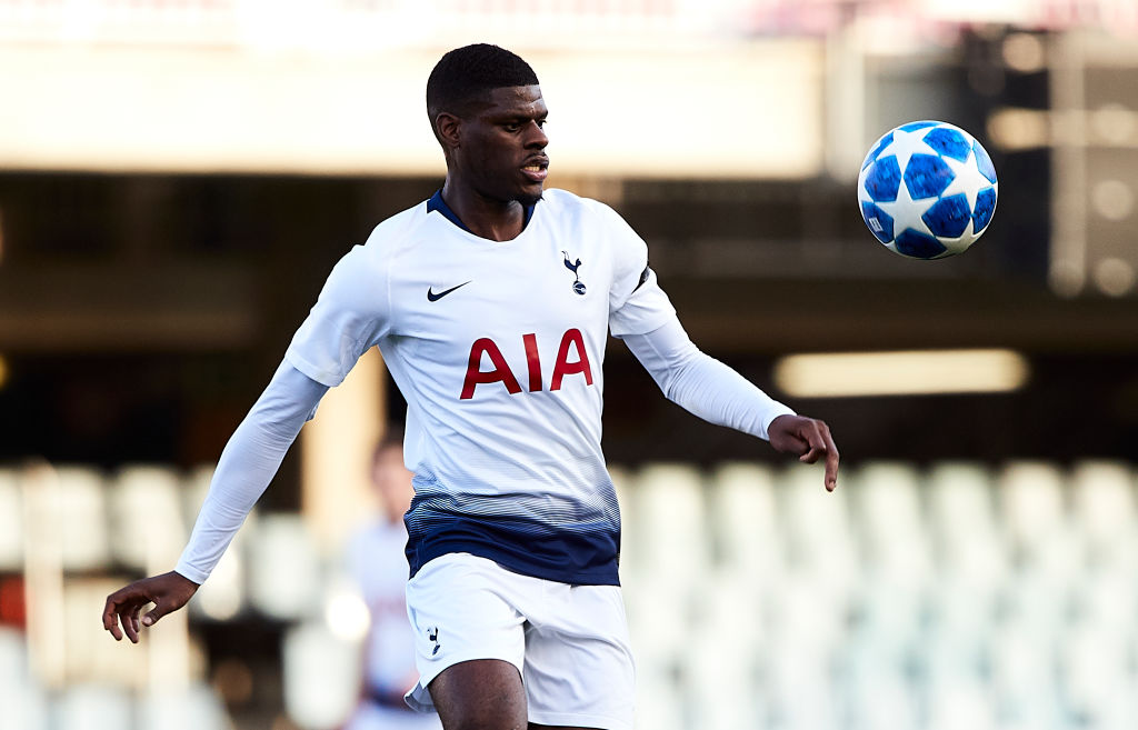 Photo: 18-year-old Timothy Eyoma trains with Tottenham first-team, debut upcoming?