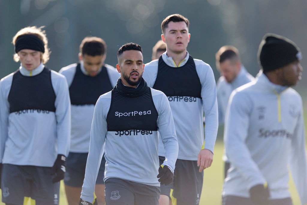 Latest Theo Walcott showing highlights Everton's need for a new winger