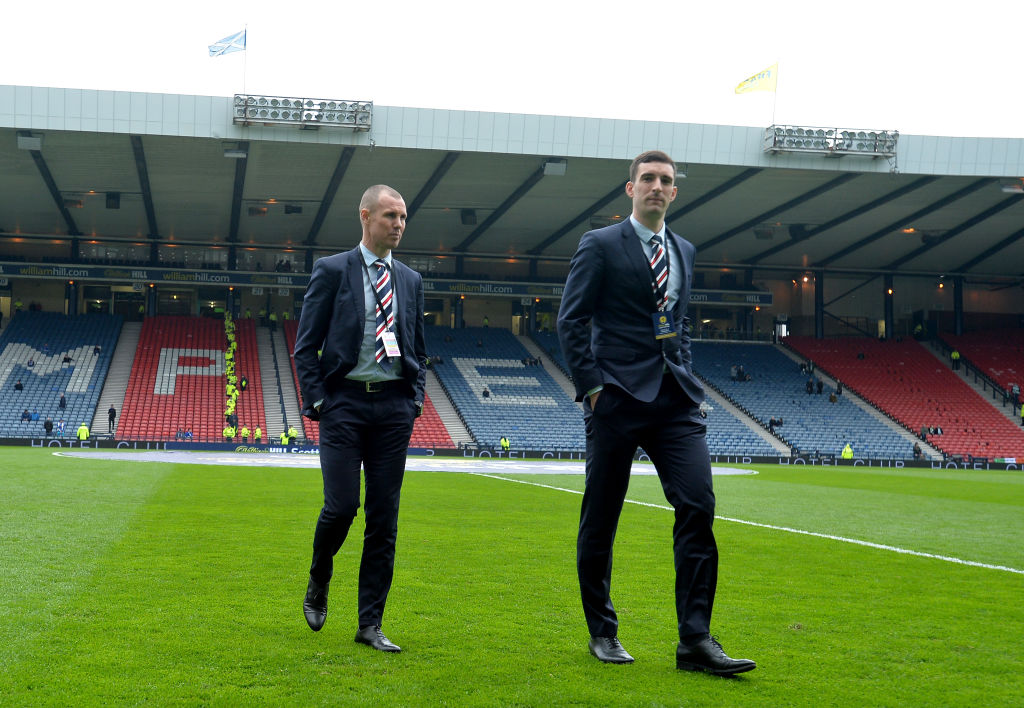 Rangers star reacts on Twitter as Lee Wallace's wife confirms Ibrox exit