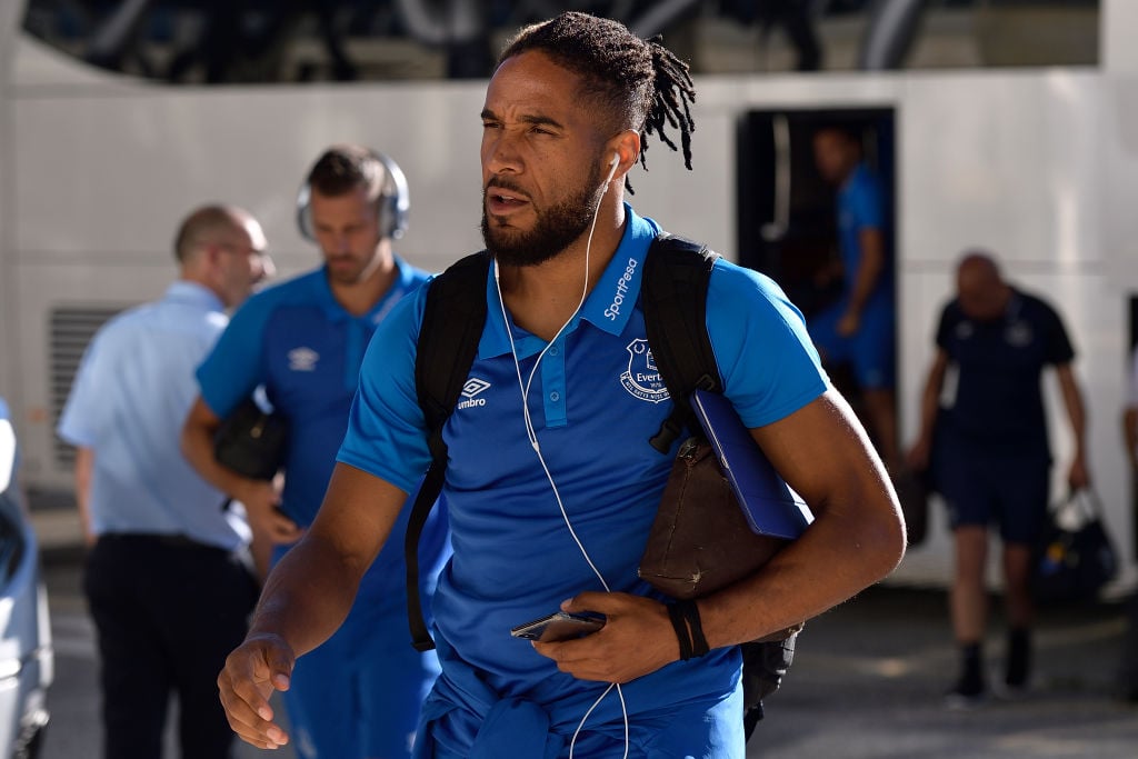 Leeds should consider move for free agent Ashley Williams