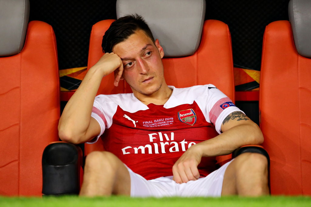 Report: Arsenal set to be stuck with Ozil