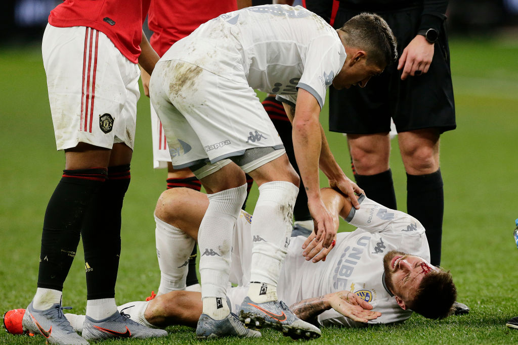 Leeds United announce injuries to Stuart Dallas and Adam Forshaw after physical Manchester United friendly
