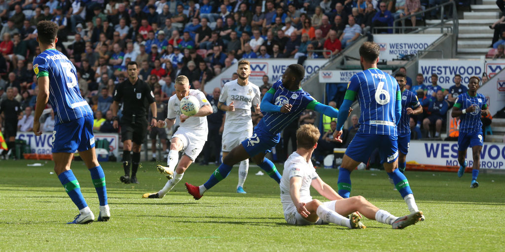 Leeds fans react on Twitter as Marcelo Bielsa provides Adam Forshaw update