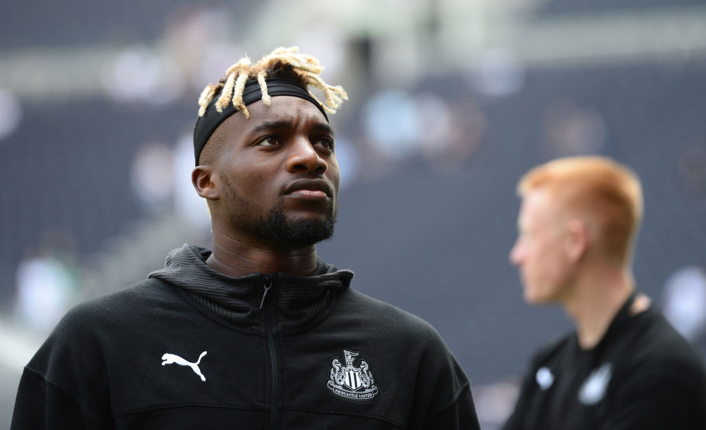 Newcastle Star Allan Saint Maximin Responds To Manchester United Fan