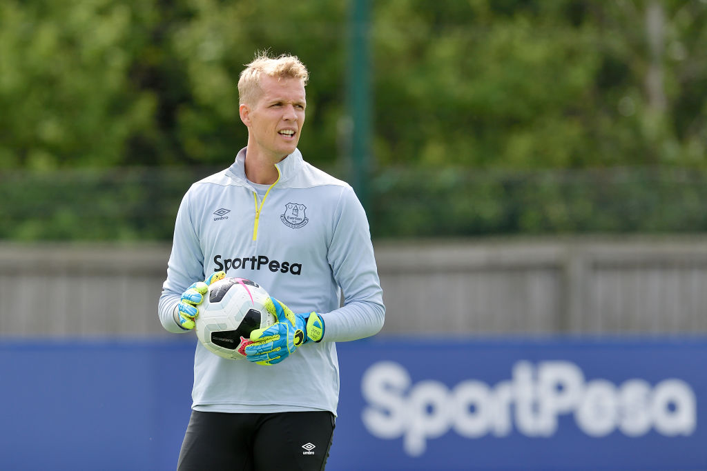 Report: Everton have released Jonas Lossl, set to join boyhood club FC Midtjylland