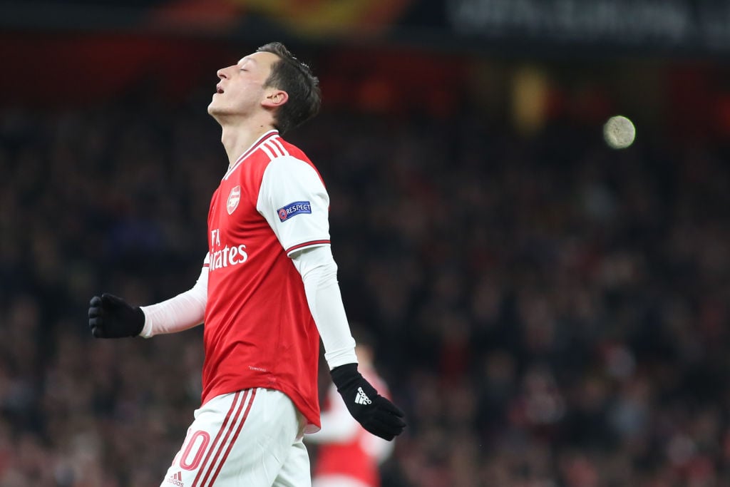 Report: Mesut Ozil makes proposal to Arsenal that would see him leave this month