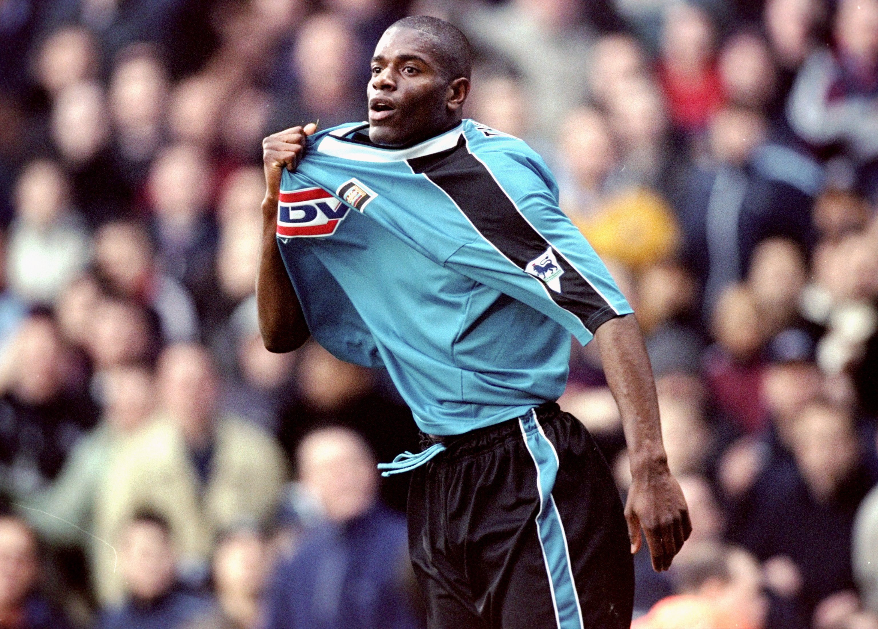 15 Jan 2000:  Ian Taylor of Aston Villa celebrates his goal against West Ham United during the FA Carling Premiership match at Upton Park in London...