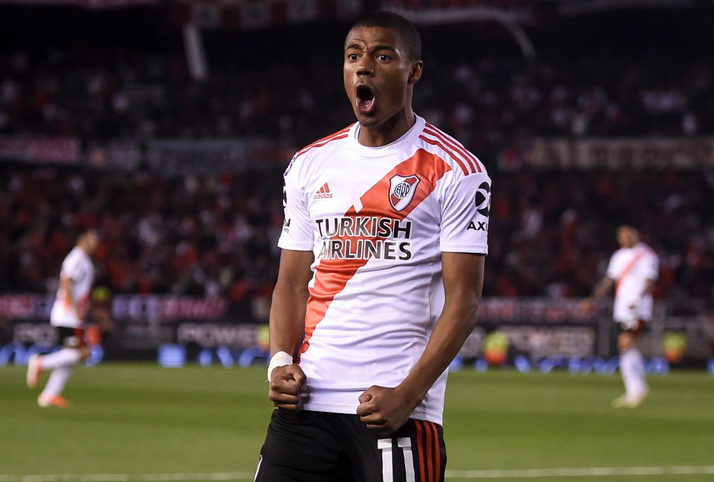 Report: Former £19m Everton target Nicolas De La Cruz could be available for free in the summer