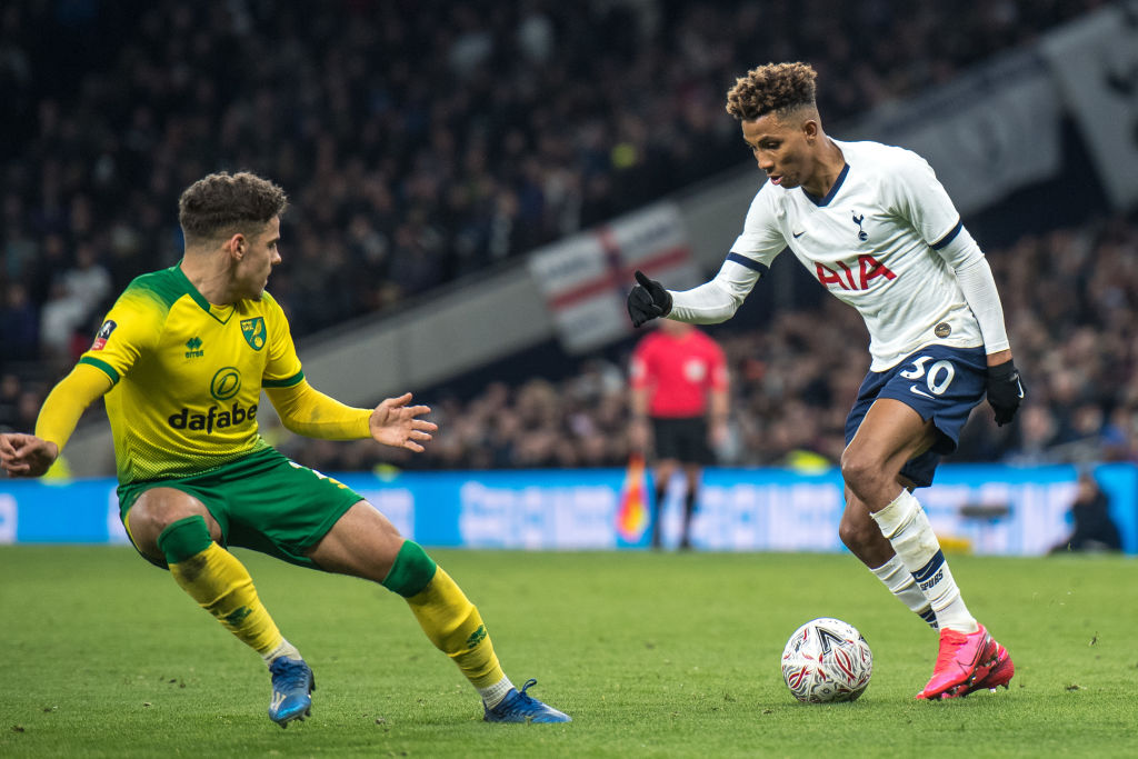 Tottenham fans react as Bayern reportedly after Max Aarons