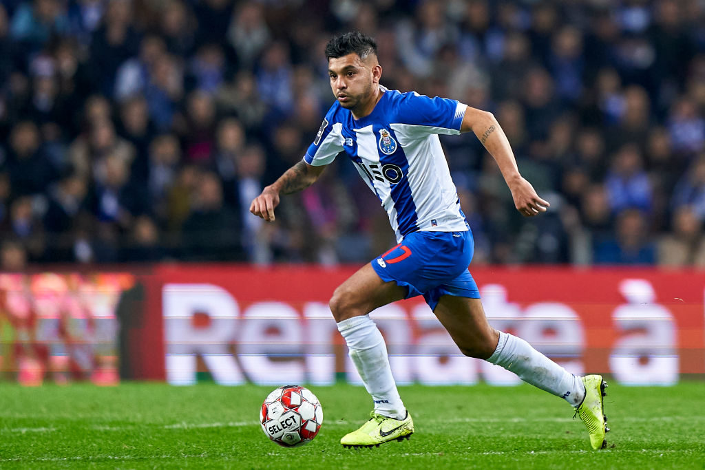 Arsenal reportedly want Jesus Corona