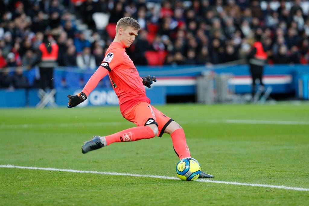 Paris Saint-Germain v Dijon FCO - Ligue 1