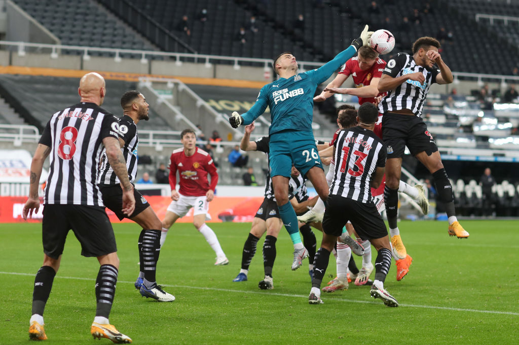 Newcastle United v Manchester United - Premier League
