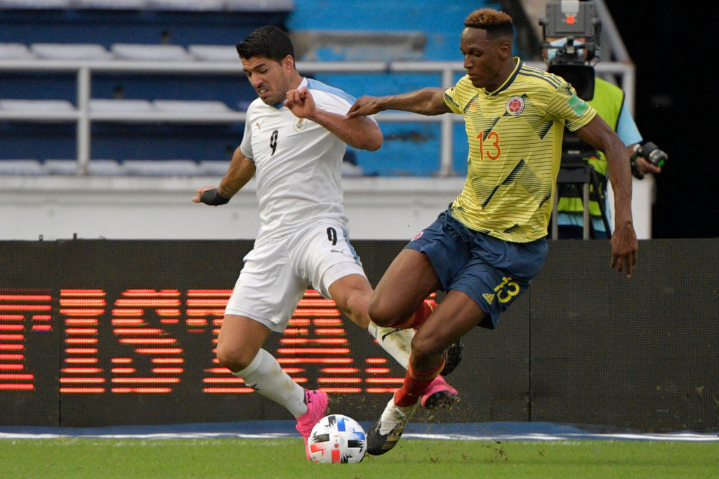 FBL-WC-2022-COL-URU