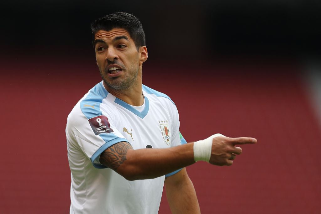 Report: Liverpool make contact over striker Luis Suarez says is at a 'very high level'
