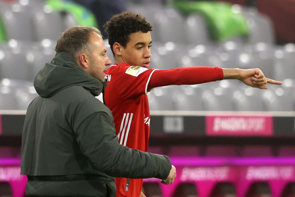 FC Bayern Muenchen v VfL Wolfsburg - Bundesliga