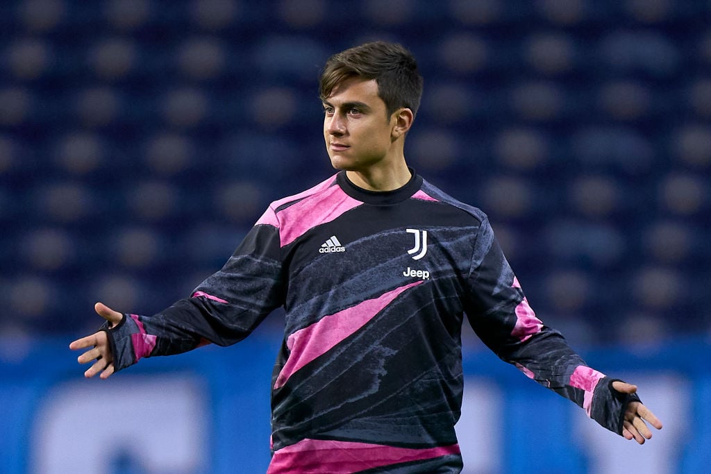 FC Porto v Juventus  - UEFA Champions League Round Of 16 Leg One