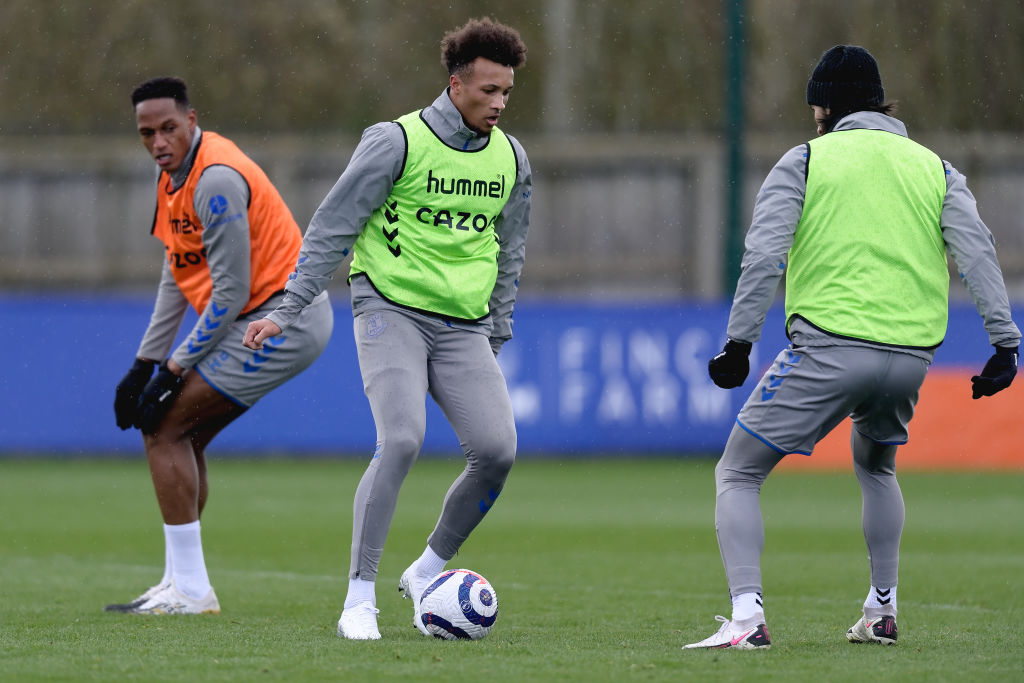 Jean-Philippe Gbamin Continues Rehabilitation With Everton