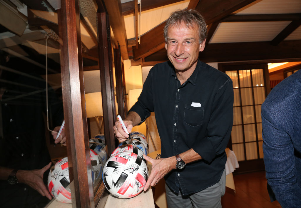 Jurgen Klinsmann responds when asked if he would be interested in Tottenham job
