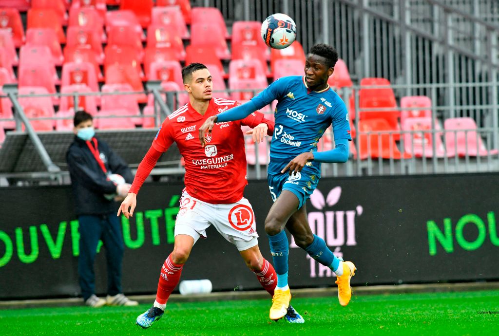 FBL-FRA-LIGUE1-BREST-METZ
