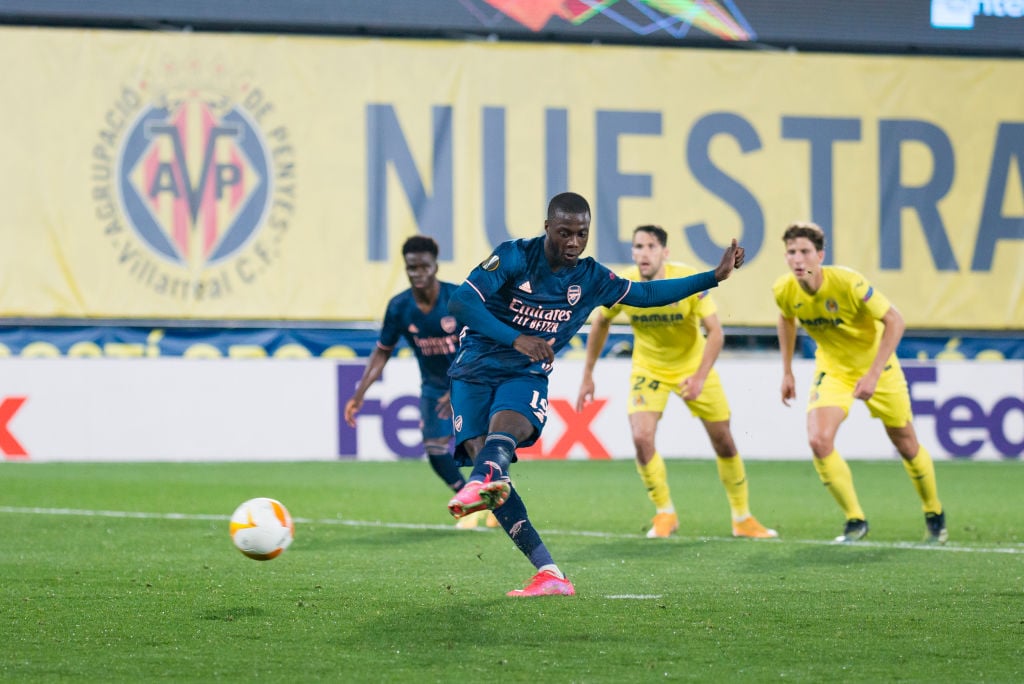 Pau Francisco Torres, Alfonso Pedraza of Villarreal CF and...