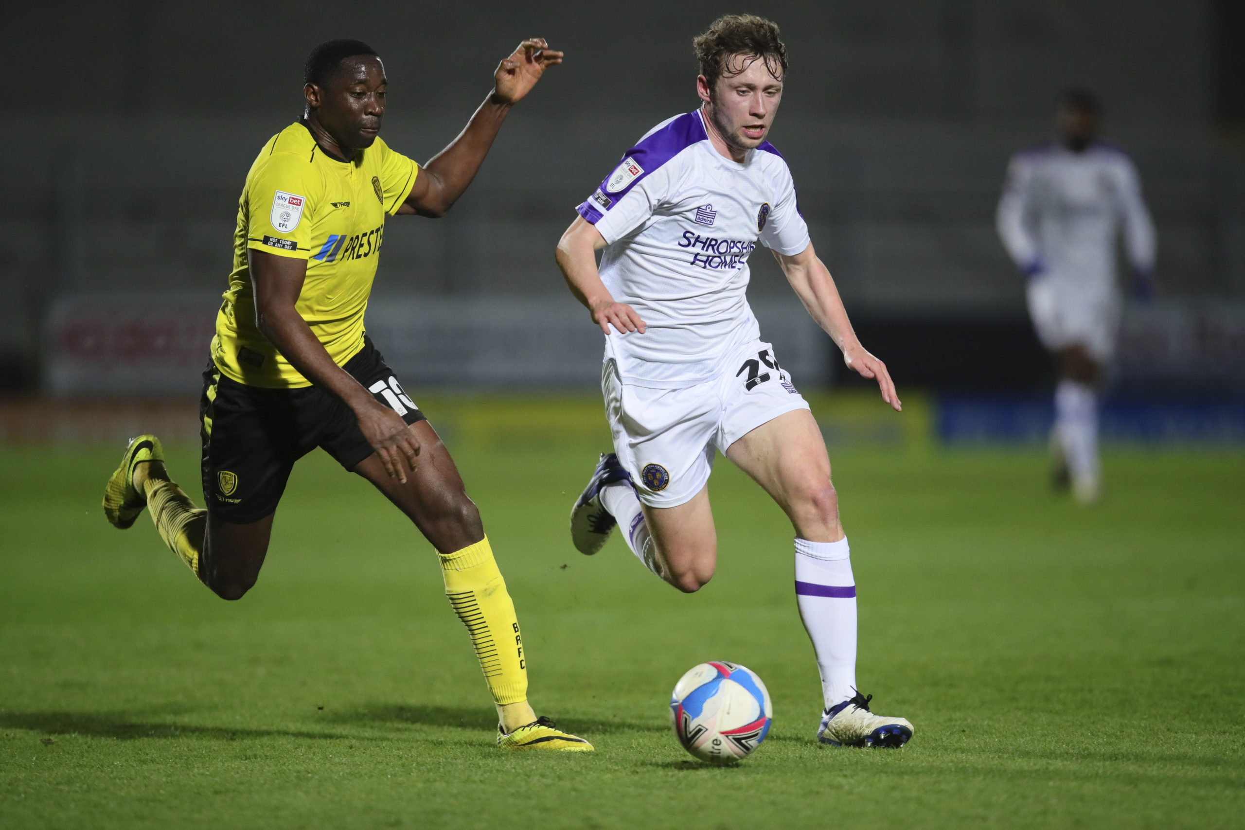 everton-shrewsbury-town-matthew-pennington-league-one-burton-albion-lucas-atkins