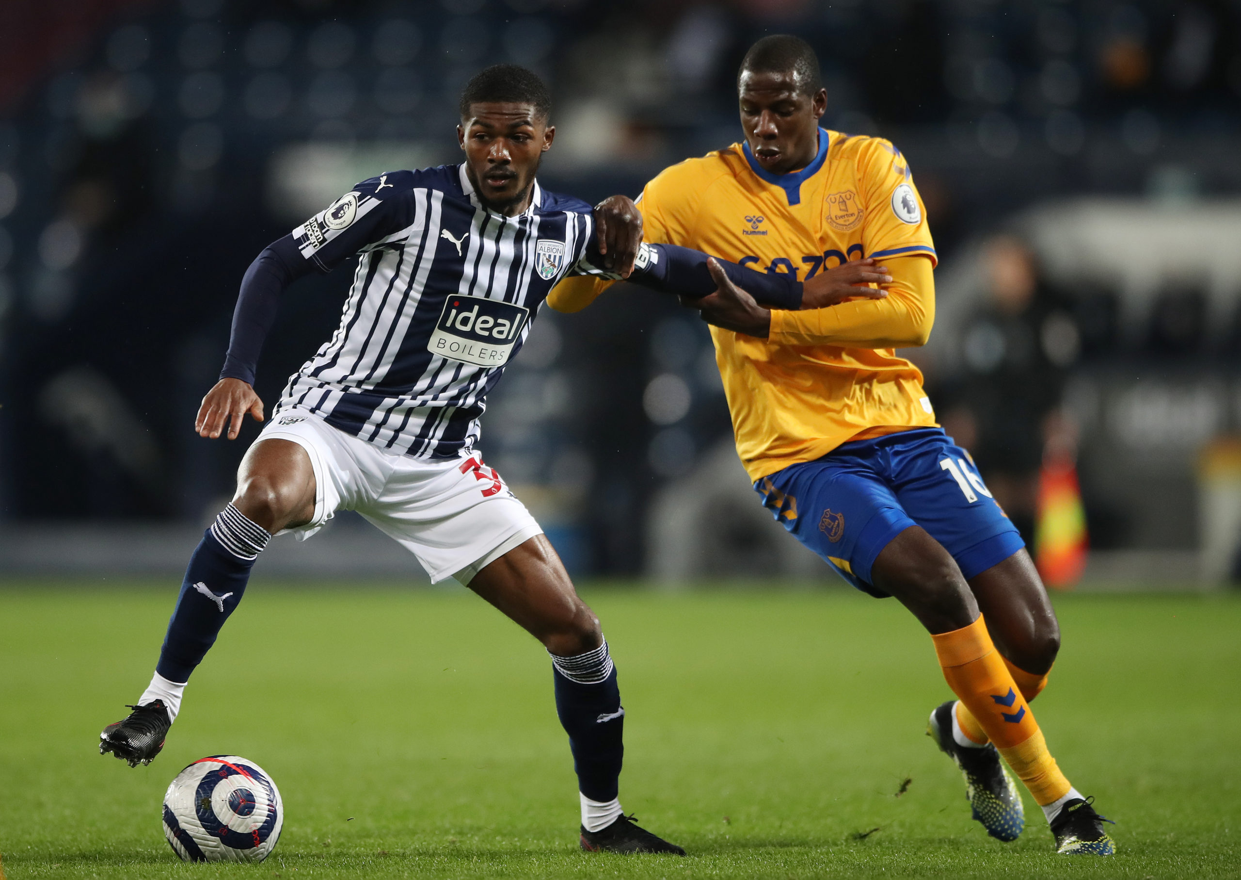 everton-addoulaye-doucoure-west-bromwich-albion-ainsley-maitland-niles-hawthorns-premier-league
