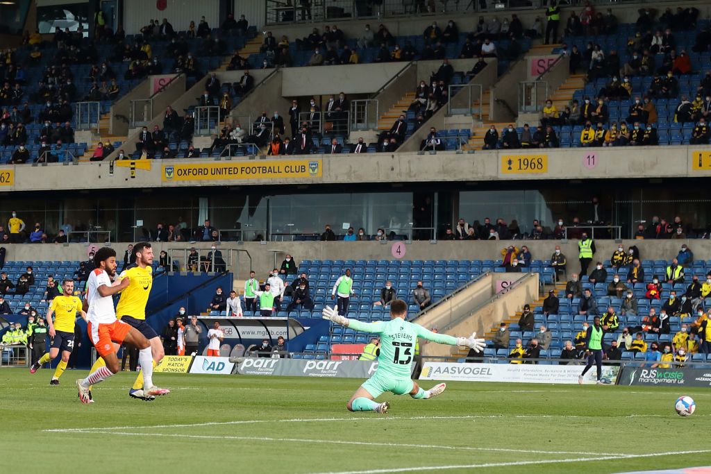 Oxford United v Blackpool - Sky Bet League One Play-off Semi Final 1st Leg