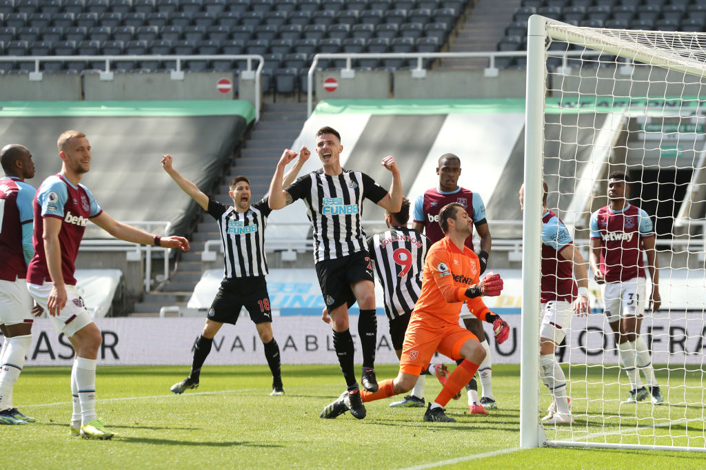 newcastle-united-ciaran-clark-tarnsfer-listed-celebrates-joelinton-goal-west-ham-united-st-james-park-premier-league