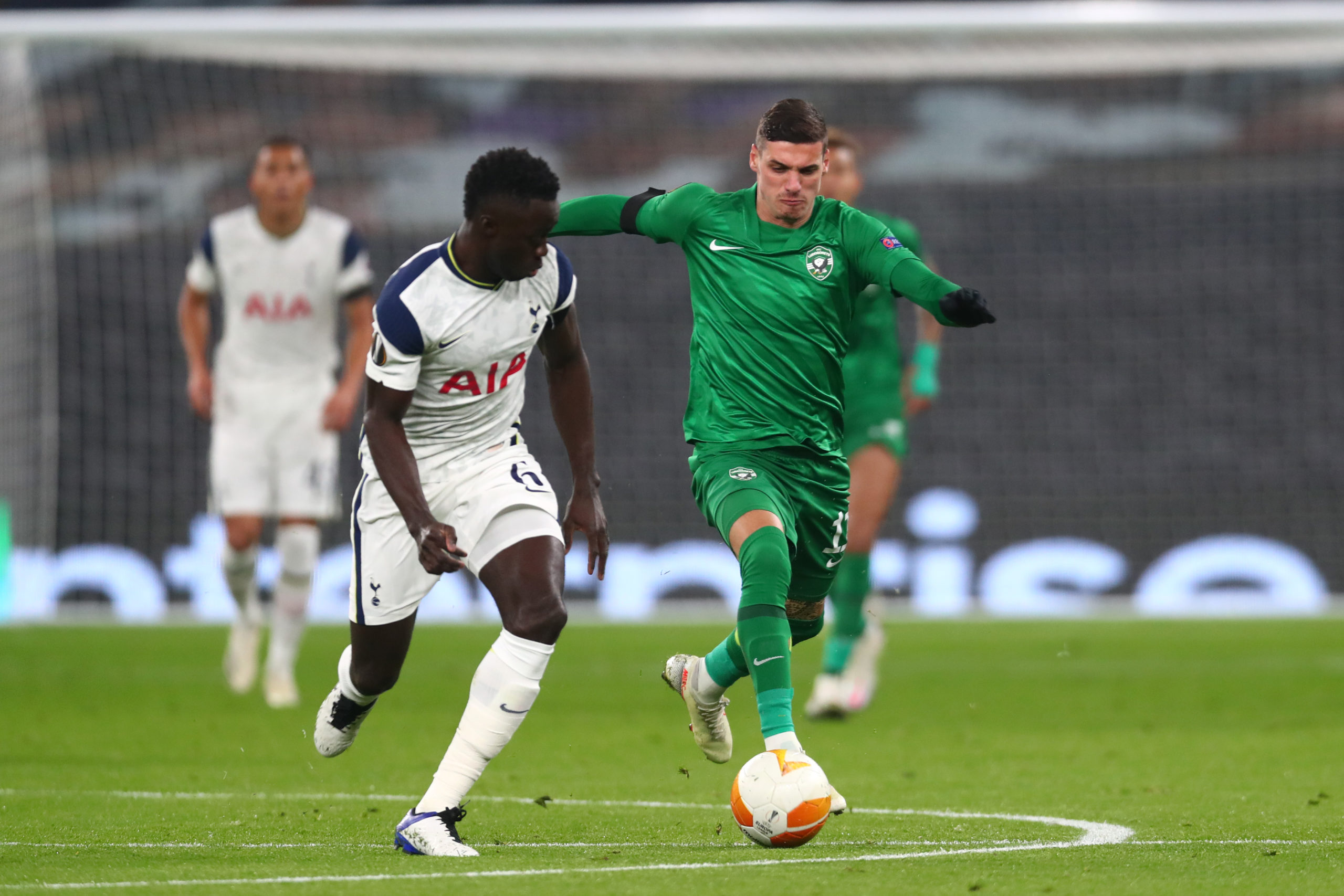 ludogorets-kiril-despodov-tottenham-hotspur-davinson-sanchez-europa-league