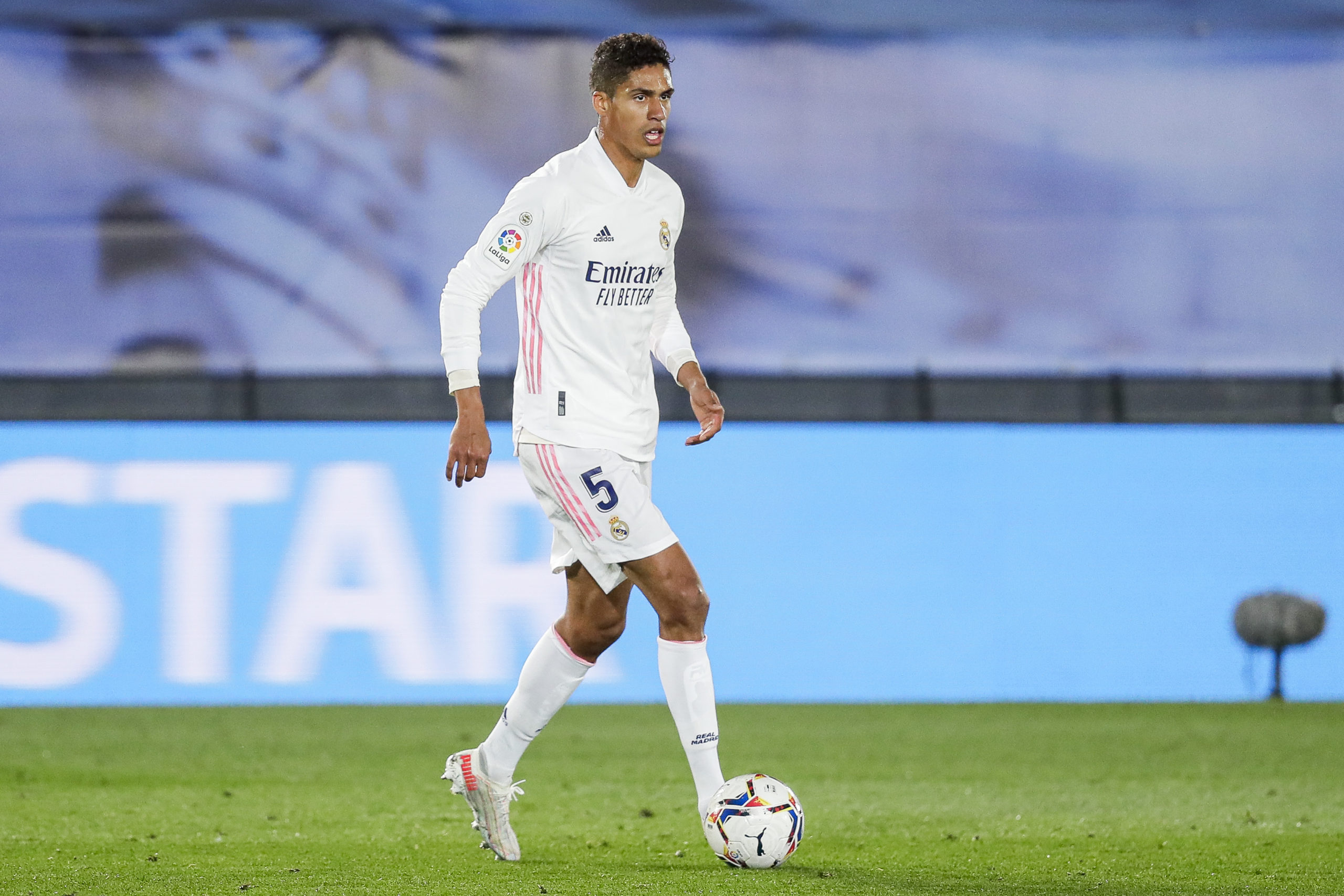 Raphael Varane wants a transfer to the Premier League, alerting Liverpool, Manchester United and Manchester City