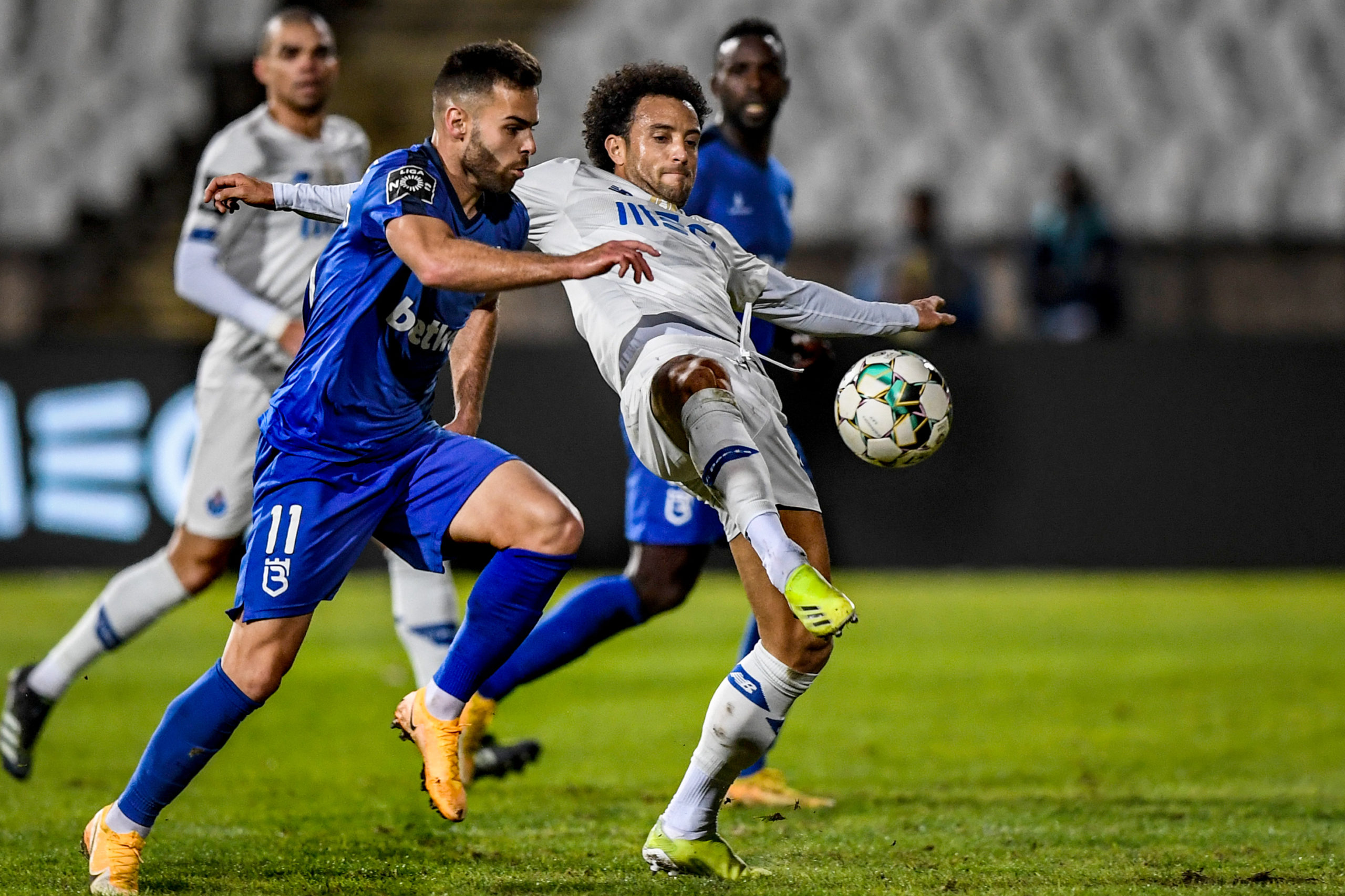 west-ham-united-felipe-anderson-fc-porto-belenenses-miguel-cardoso-liga-nos