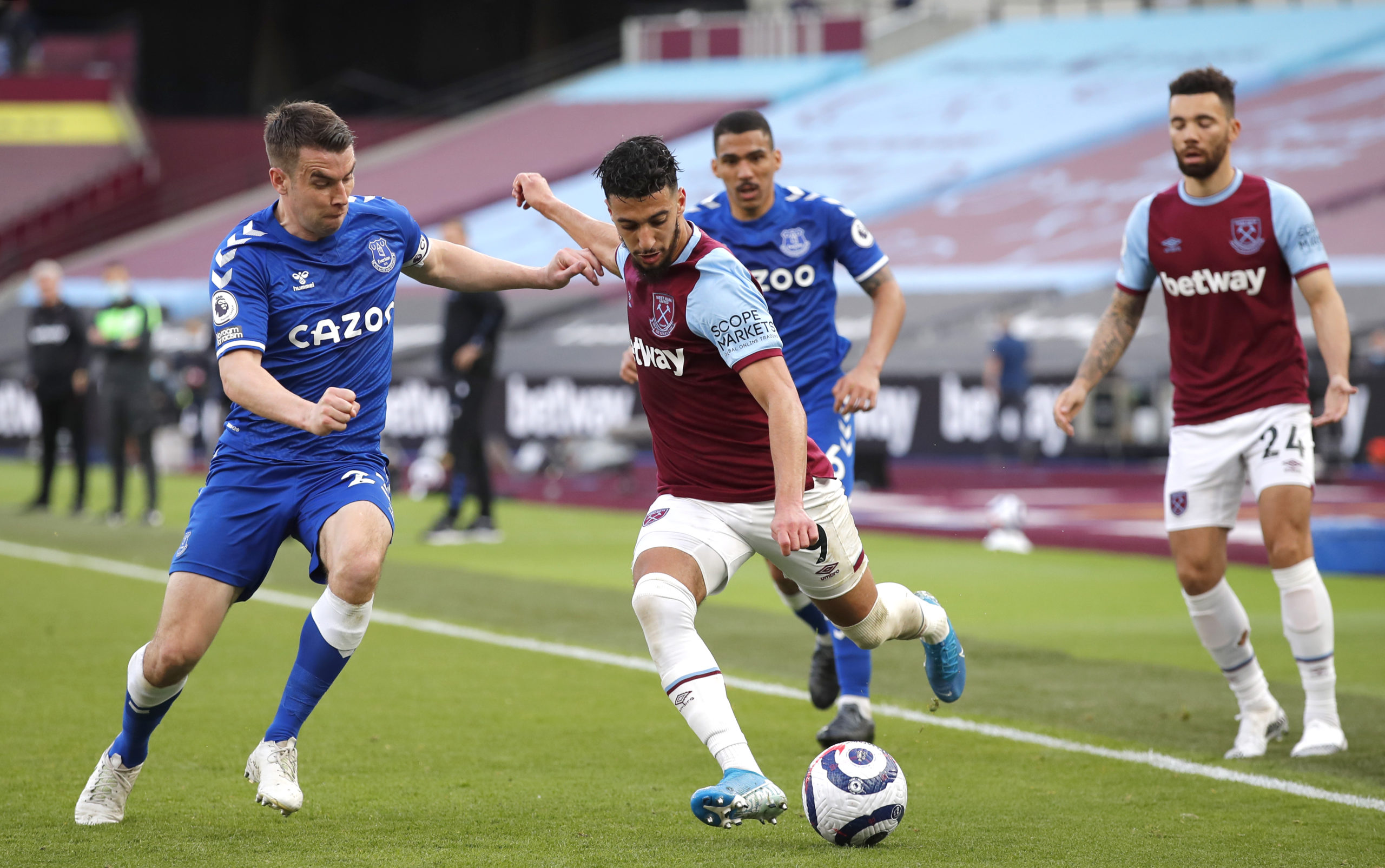 west-ham-united-said-benrahma-everton-seamus-coleman-london-stadium-premier-league