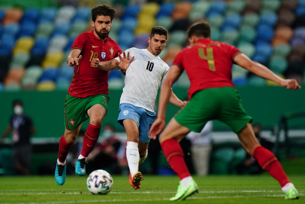 arsenal-transfer-gossip-manor-solomon-target-shakhtar-donetsk-israel-flicks-ball-away-portugal-friendly