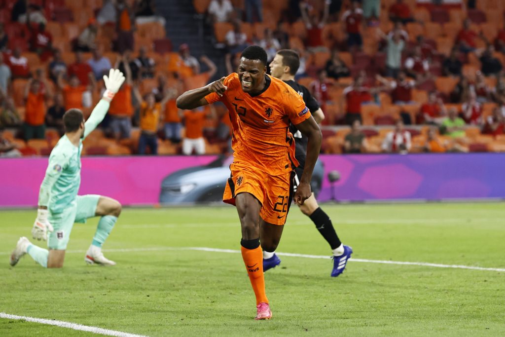everton-transfer-gossip-marcel-brands-target-denzel-dumfries-psv-defender-celebrates-scoring-euro-2020-netherlands-group-stage-austria