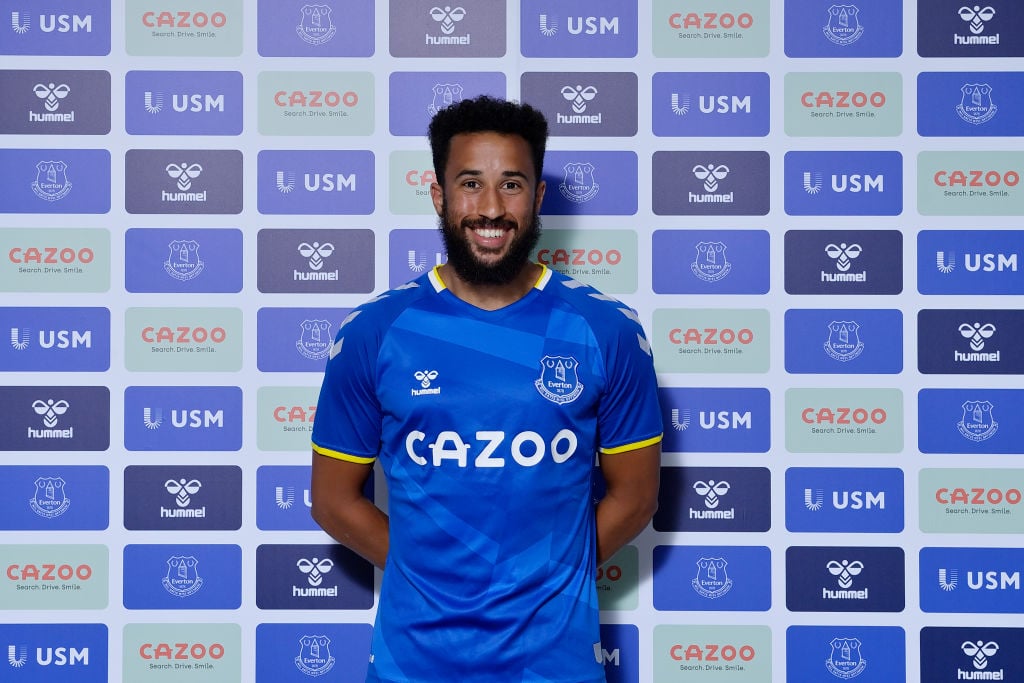 Everton Unveil New Signing Andros Townsend