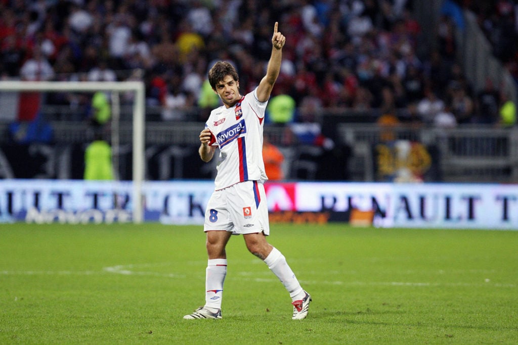 Lyon's Brazilian midfielder Juninho cele