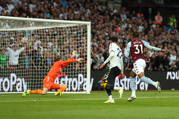 Aston Villa v Everton - Premier League