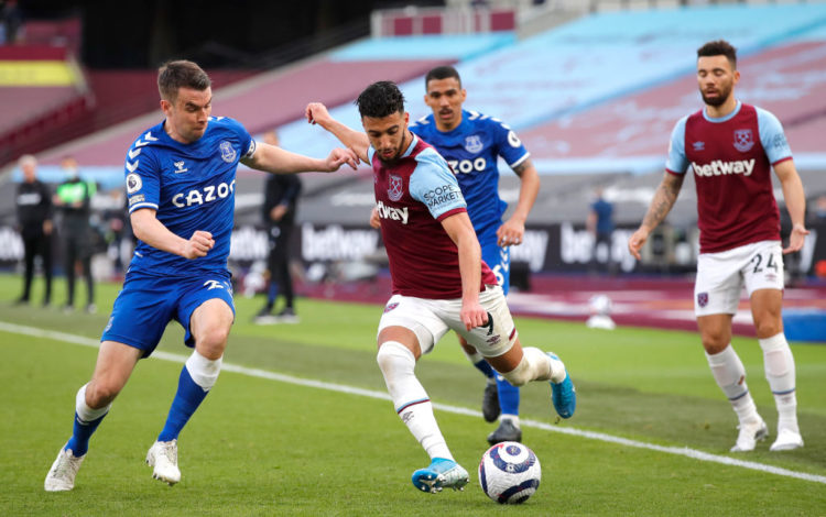 Report: Everton and West Ham tried to sign 34-year-old Premier League winner this summer