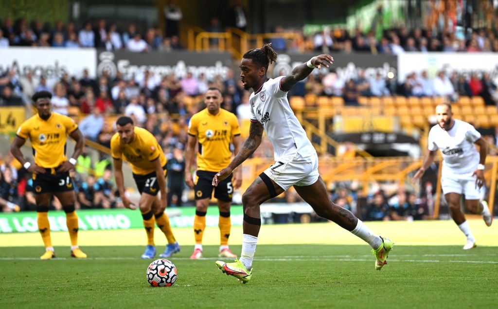 Wolverhampton Wanderers v Brentford - Premier League