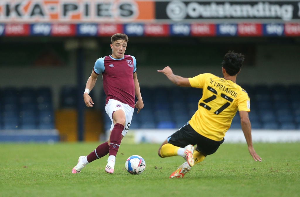 Southend United v West Ham United U21 - EFL Trophy