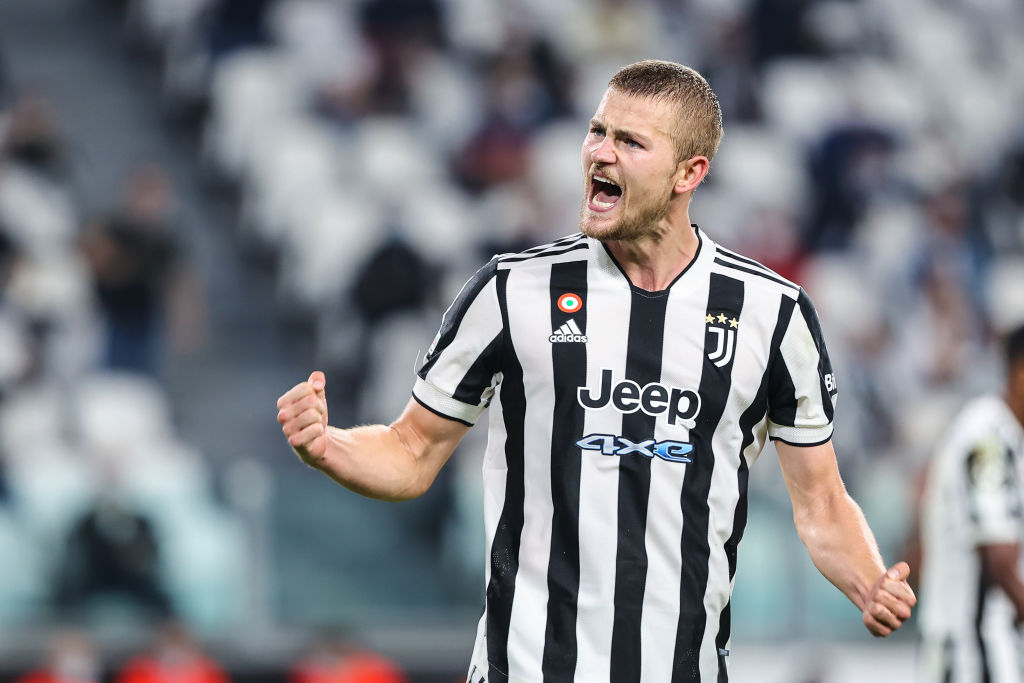 Matthijs de Ligt of Juventus FC celebrates victory after the