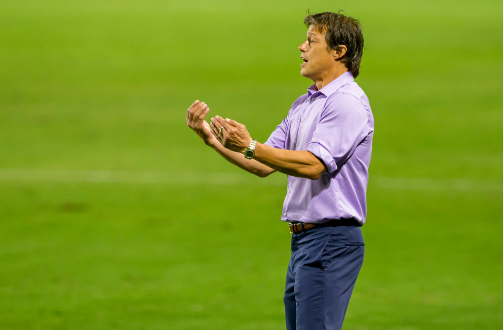 San Jose Earthquakes v Los Angeles Galaxy