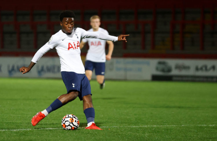 Tottenham fans react to Nile John for under-23s