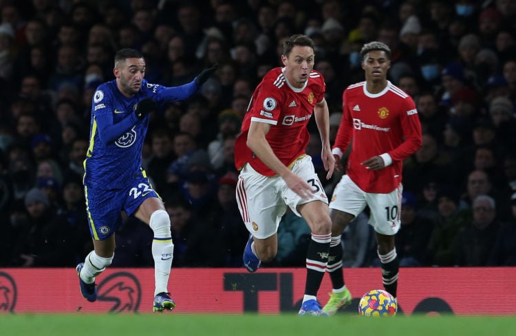 Chelsea fans discuss performance of £100,000-a-week player after Manchester United draw