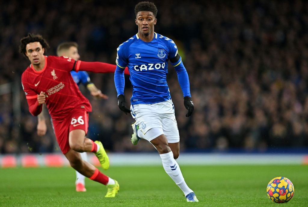 FBL-ENG-PR-EVERTON-LIVERPOOL