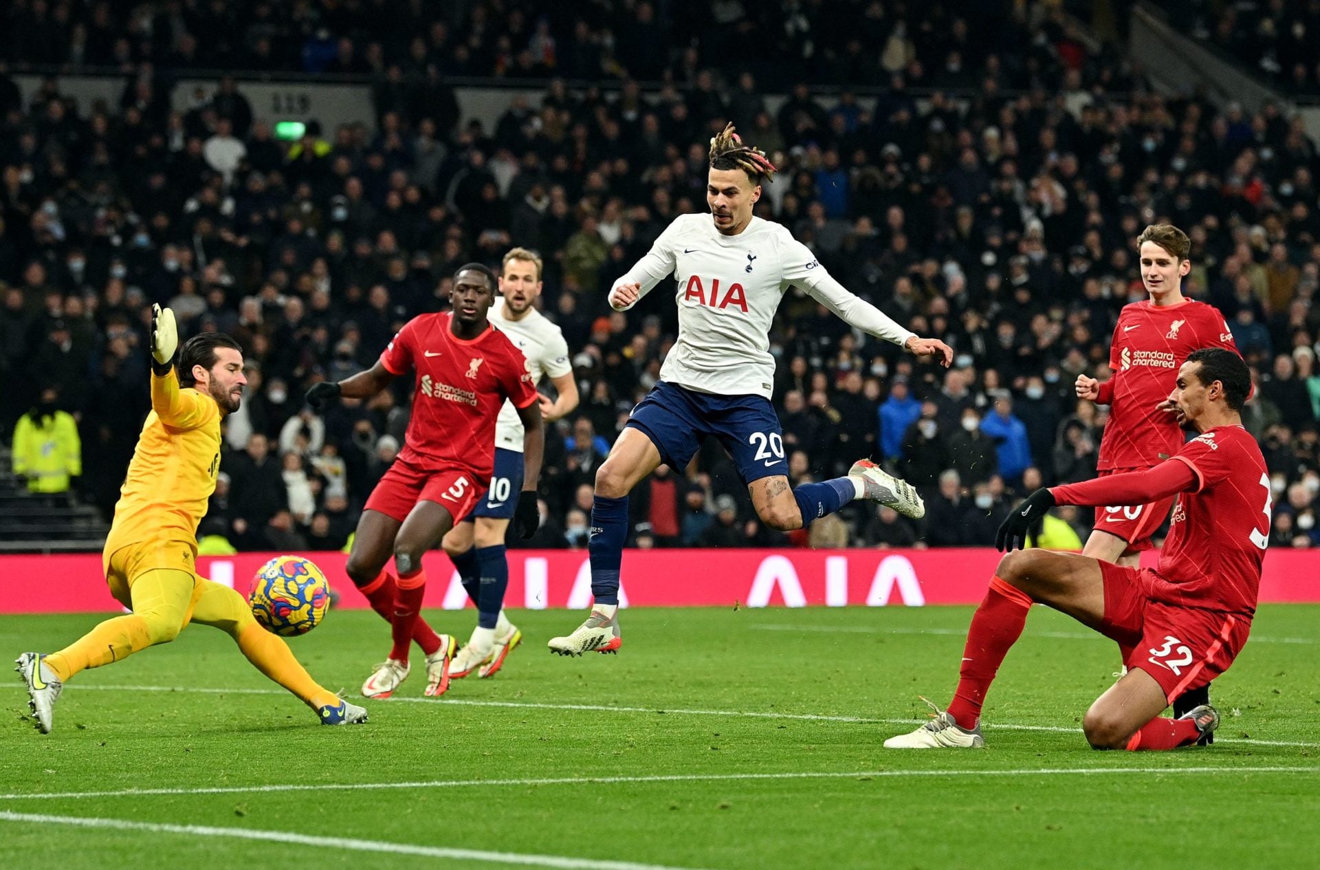 FBL-ENG-PR-TOTTENHAM-LIVERPOOL